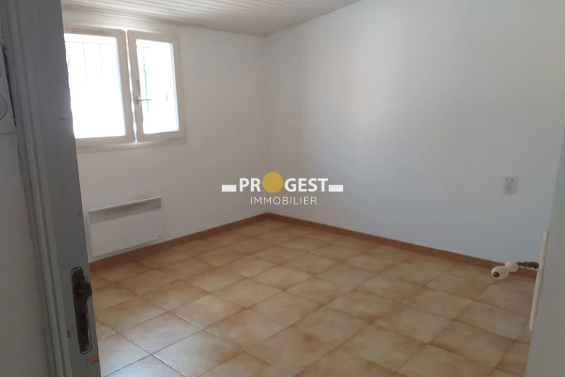 Location maison de village Gréasque  