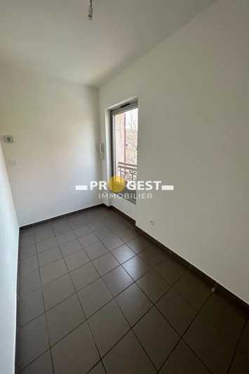 Professionnel local professionnel Gardanne  