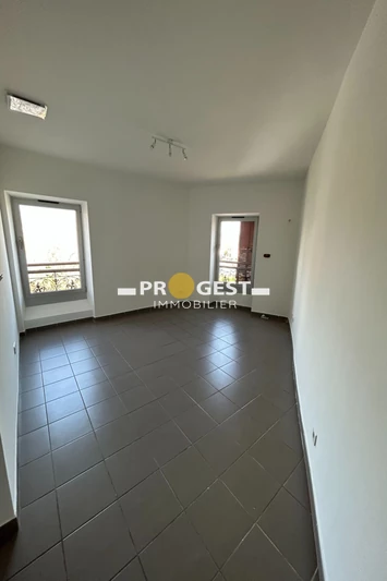 Professionnel locaux Gardanne  