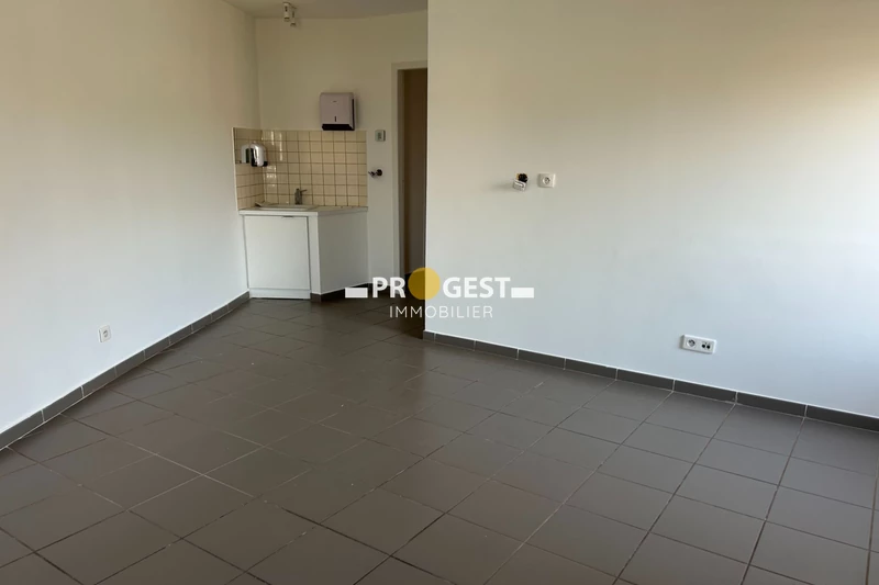 Professionnel locaux Gardanne  