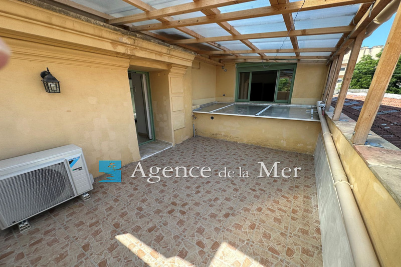 appartement  4 rooms  Vallauris Downtown  93 m² -   