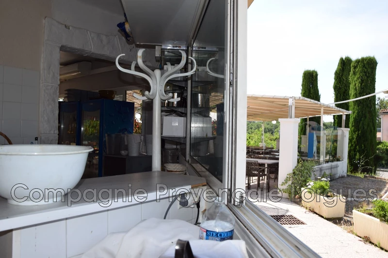 Professionnel locaux Tourrettes  