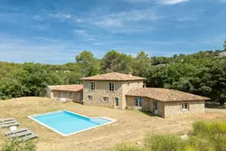 Photos  Maison de caractère à vendre Lorgues 83510