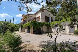 Photos  Maison à vendre Le Thoronet 83340