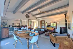 Vente villa Solliès-Toucas PXL_20251028_094729573 