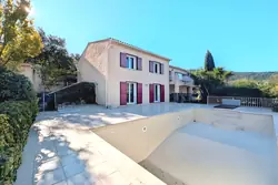 Vente villa Solliès-Toucas PXL_20251028_100656463 