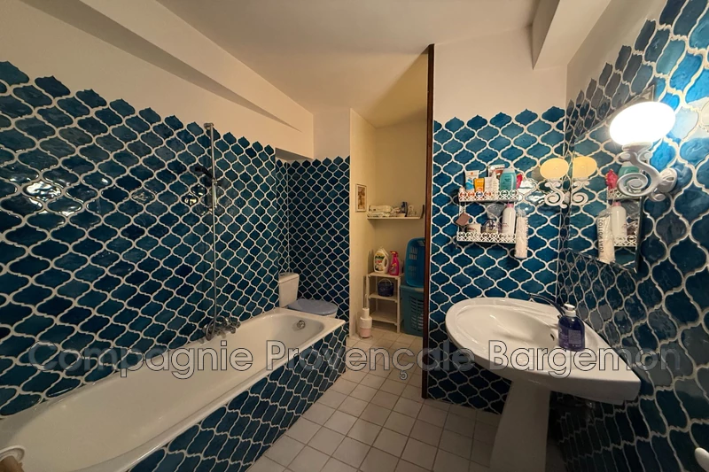 Vente maison de village Châteaudouble  