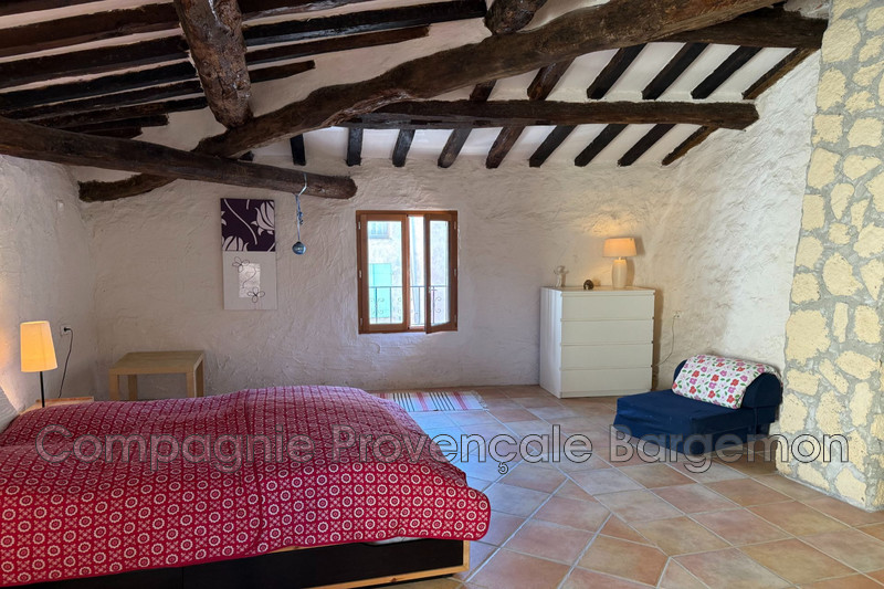 Vente maison de village Châteaudouble  