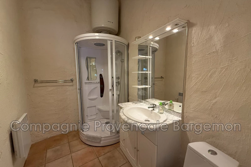 Vente maison de village Châteaudouble  