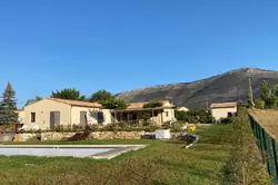 Vente maison La Roque-Esclapon IMG_2567.JPG Vente maison La Roque-Esclapon IMG_2567.JPG