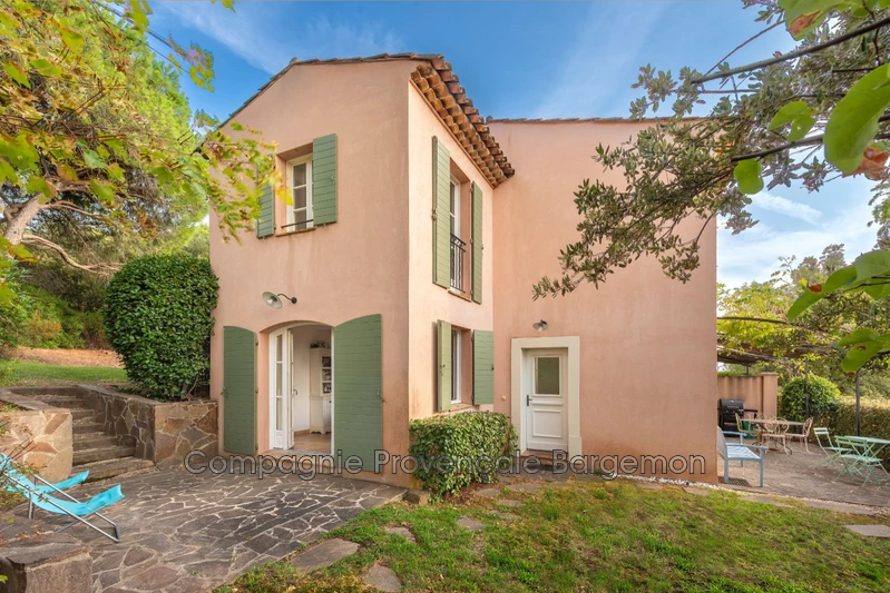 Vente maison La Motte  House La Motte Village,   to buy house  3 bedroom   107&nbsp;m&sup2;