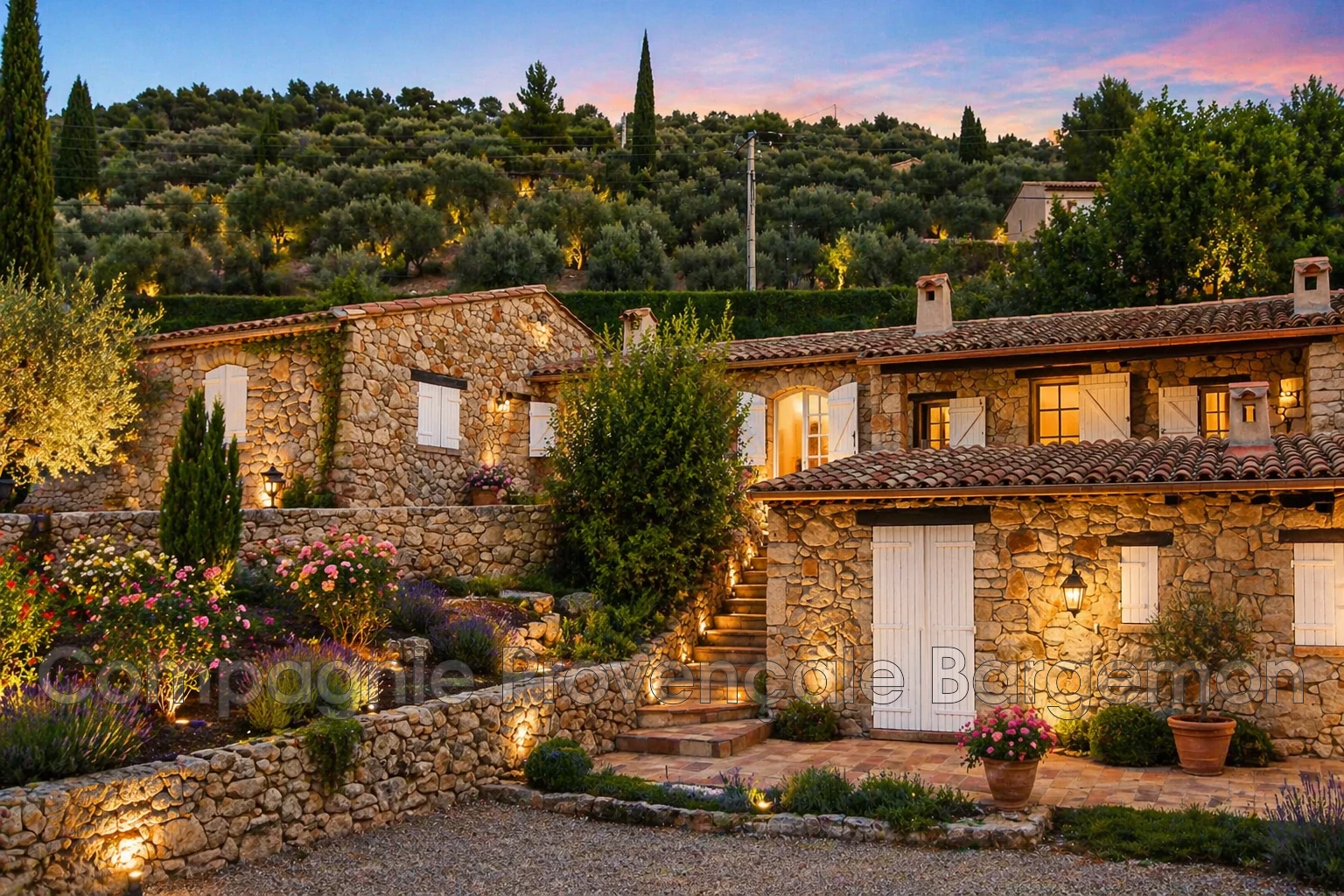 Maison 6 pièces 182 m² · à Callas · 182 m² · 650 000 €
