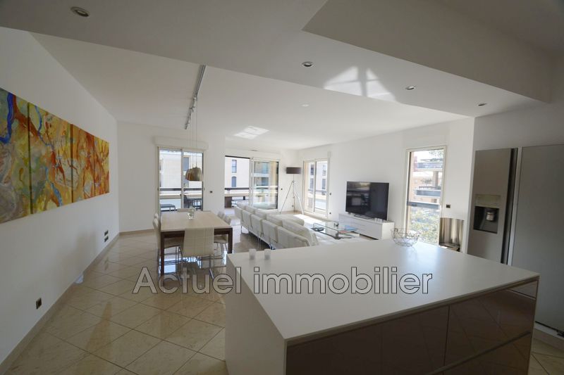 Location appartement Aix-en-Provence Location appartement Aix-en-Provence Appartement Aix-en-Provence Centre-ville, Location appartement 4 pièces 123 m²
