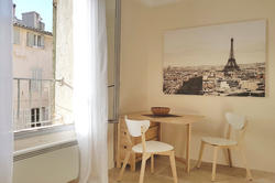 Location appartement Aix-en-Provence IMG-salon3 