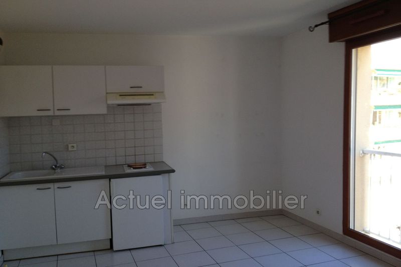Location appartement Aix-en-Provence Location appartement Aix-en-Provence Appartement Aix-en-Provence Centre-ville, Location appartement 1 pièce 25 m²