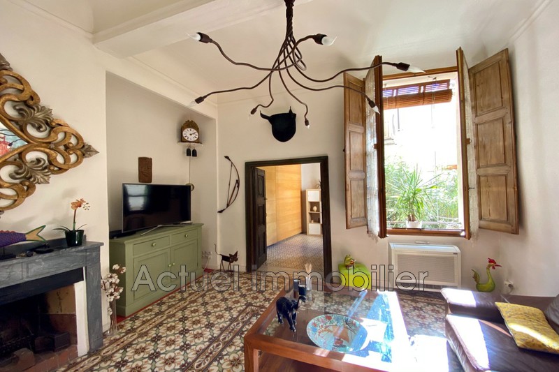 Vente appartement Aix-en-Provence Vente appartement Aix-en-Provence Apartment Aix-en-Provence Centre-ville, to buy apartment 4 rooms 96 m²