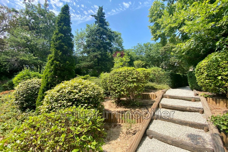 Vente appartement Aix-en-Provence Vente appartement Aix-en-Provence Apartment Aix-en-Provence Centre-ville, to buy apartment 3 rooms 74 m²