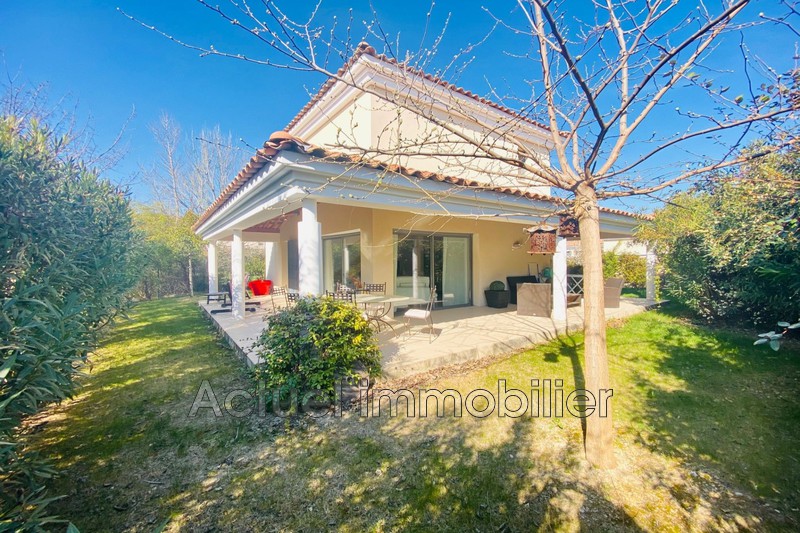 Vente villa Aix-en-Provence Vente villa Aix-en-Provence Villa Aix-en-Provence Ouest, achat villa 2 chambres 83 m²