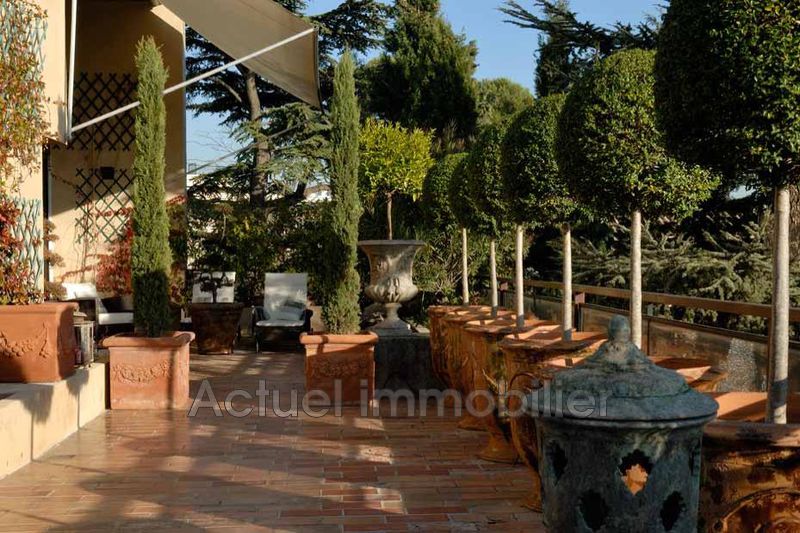 Vente villa sur le toit Aix-en-Provence  Villa sur le toit Aix-en-Provence   to buy villa sur le toit  4 rooms   200&nbsp;m&sup2;
