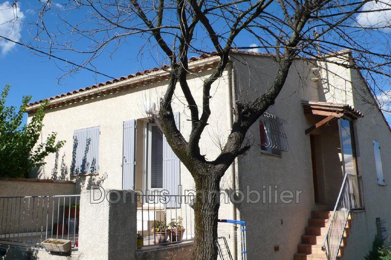 Photo Villa Saint-Saturnin-lès-Avignon Proche village, Location villa 2 chambres 89 m²