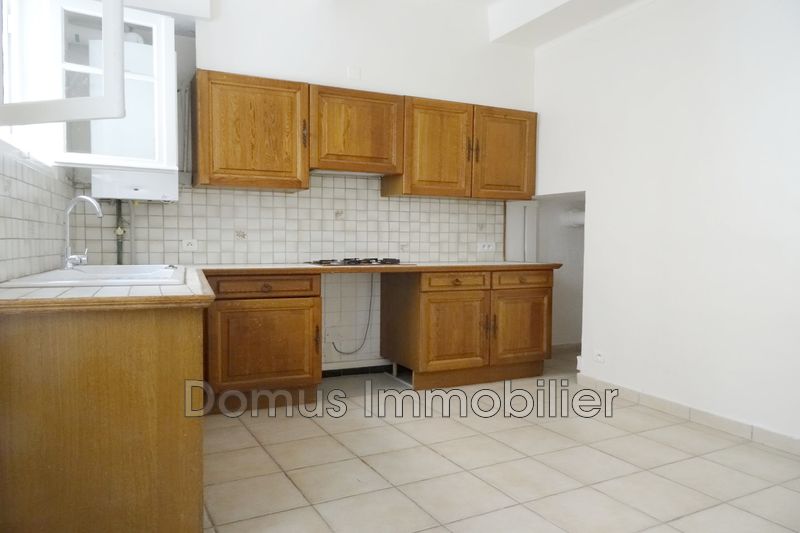 Photo Maison de village Saint-Saturnin-lès-Avignon Location maison de village 3 chambres 90 m²