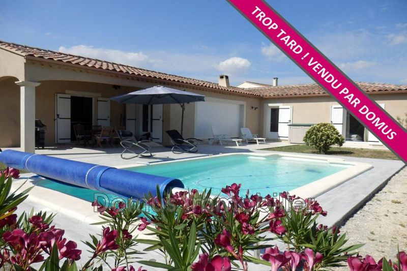 Photo Villa Saint-Saturnin-lès-Avignon achat villa 4 chambres 135 m²