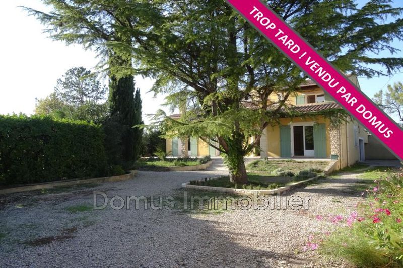 Photo Villa Entraigues-sur-la-Sorgue achat villa 4 chambres 154 m²