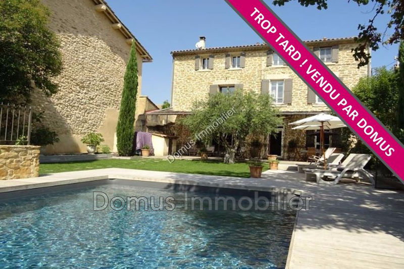 Photo Maison ancienne Saint-Saturnin-lès-Avignon achat maison ancienne 5 chambres 340 m²