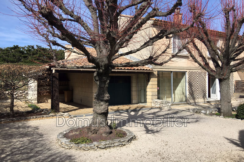 Photo Villa Saint-Saturnin-lès-Avignon Centre-ville, achat villa 3 chambres 91 m²