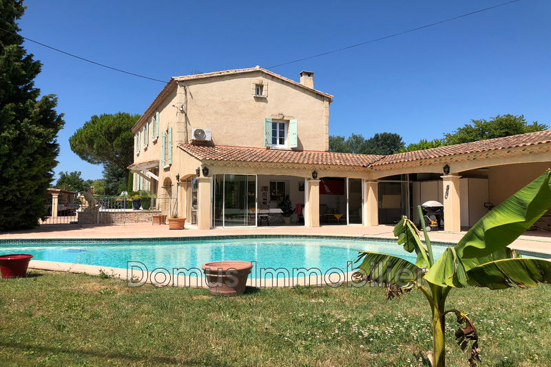Photo Villa Entraigues-sur-la-Sorgue Campagne, achat villa 3 chambres 210 m²