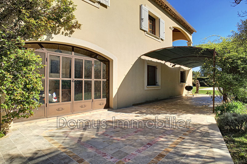 Photo Villa Aubignan to buy villa 5 bedrooms 184 m²