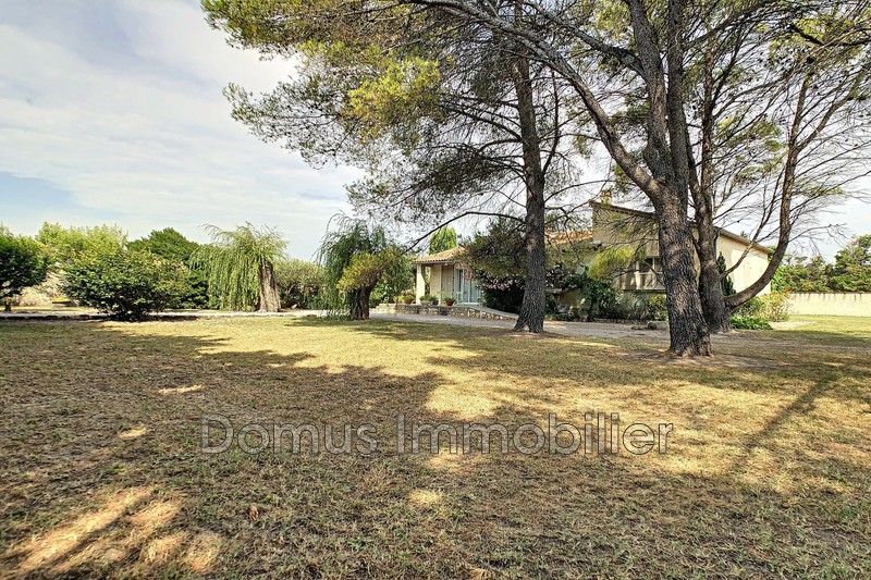 Photo Villa Saint-Saturnin-lès-Avignon Campagne, achat villa 4 chambres 113 m²