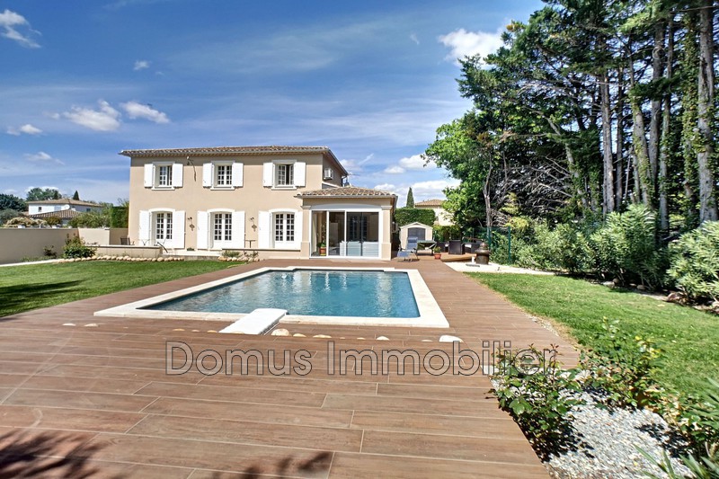 Photo Villa Vedène Proche village,   achat villa  4 chambres   151&nbsp;m&sup2;