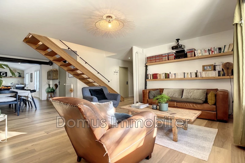 Photo Maison Pernes-les-Fontaines Village,   achat maison  2 chambres   101&nbsp;m&sup2;
