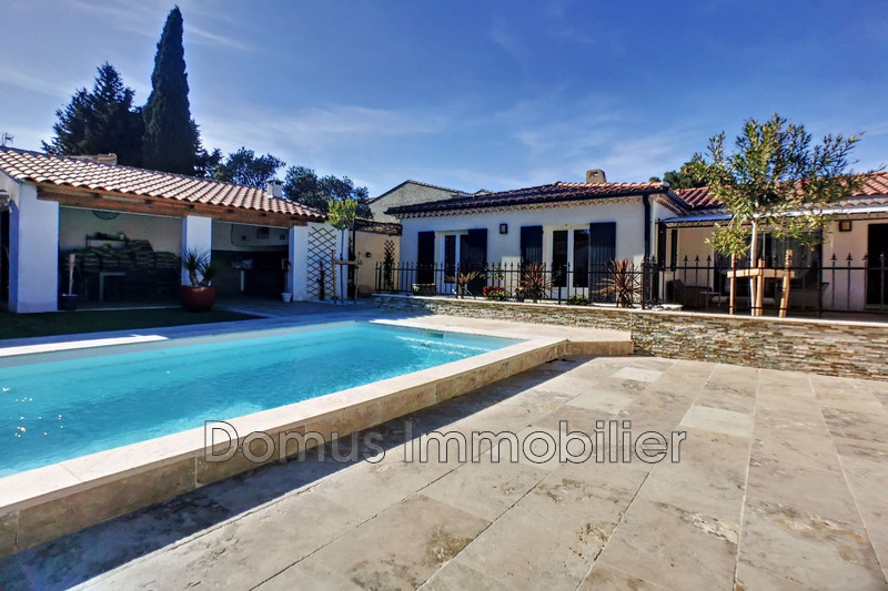 Photo Villa Saint-Saturnin-lès-Avignon Proche village,   to buy villa  3 bedrooms   128&nbsp;m&sup2;