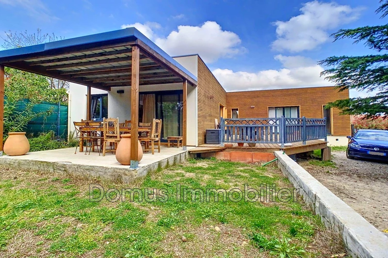 Photo Villa Saint-Saturnin-lès-Avignon Proche village,   achat villa  2 chambres   92&nbsp;m&sup2;