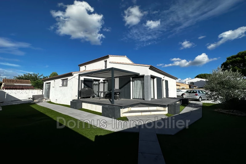 Photo Villa Vedène Proche village,   achat villa  4 chambres   132&nbsp;m&sup2;