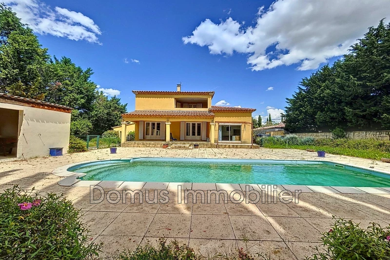 Photo Villa L&#039;Isle-sur-la-Sorgue Proche village,   achat villa  5 chambres   196&nbsp;m&sup2;