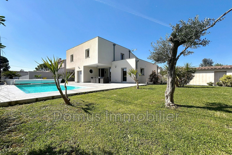 Photo Villa Vedène Proche village,   achat villa  4 chambres   173&nbsp;m&sup2;