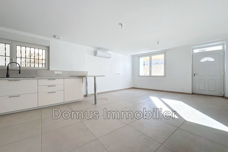 Vente maison de village Saint-Saturnin-lès-Avignon  