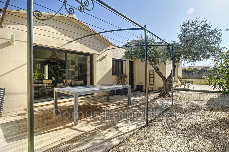 Photo Maison Saint-Saturnin-lès-Avignon Proche village,   achat maison  3 chambres   121&nbsp;m&sup2;
