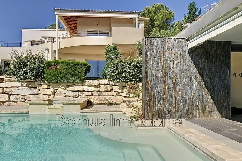 Vente villa d'architecte Saint-Saturnin-lès-Avignon  