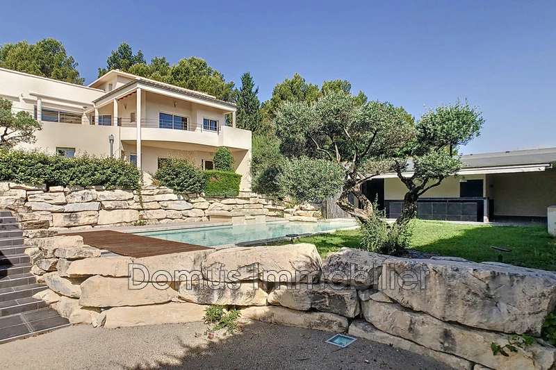 Vente villa d'architecte Saint-Saturnin-lès-Avignon  