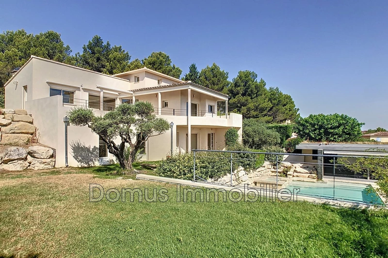 Vente villa d'architecte Saint-Saturnin-lès-Avignon  
