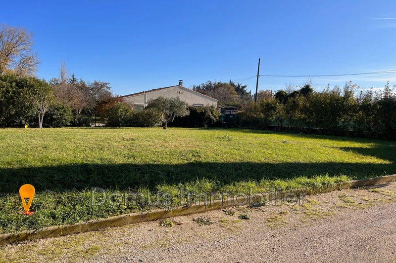 Vente terrain Saint-Saturnin-lès-Avignon  