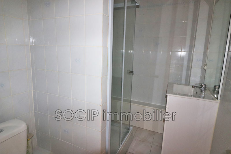 Photo n°7 - Location appartement Flayosc 83780 - 450 €