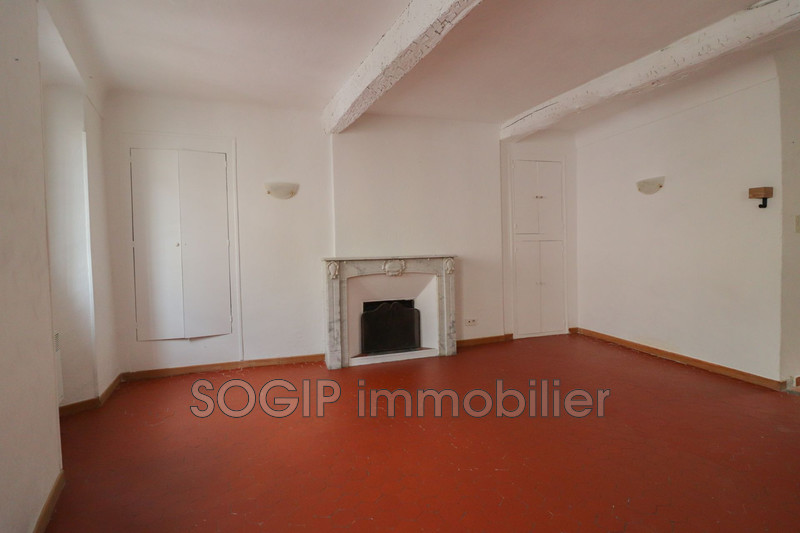 Photo n°2 - Location appartement Flayosc 83780 - 450 €