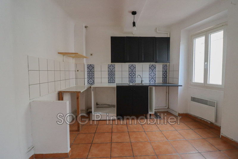 Photo n°3 - Location appartement Flayosc 83780 - 450 €