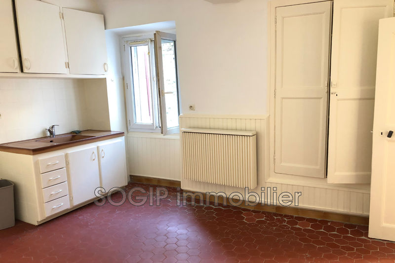 Photo Maison de village Flayosc Centre-ville, Location maison de village 4 chambres 112 m²