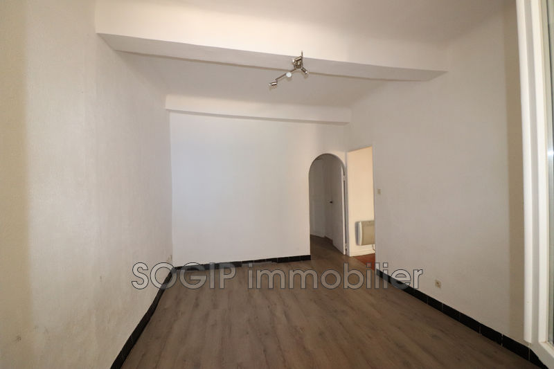 Photo Apartment Flayosc Hire apartment 4 rooms 53 m²